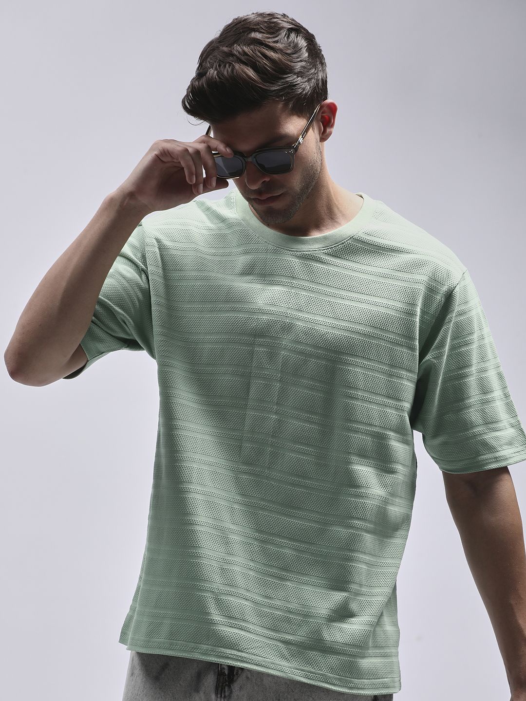 

DILLINGER Men Round Neck Solid Oversized Pure Cotton T-shirt, Green