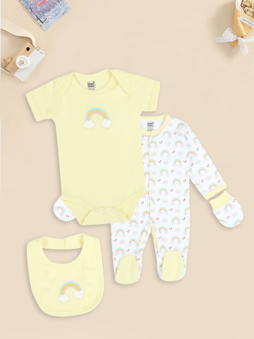 

MeeMee Infants 4-Pcs Pure Cotton Baby Apparel Gift Set, Yellow