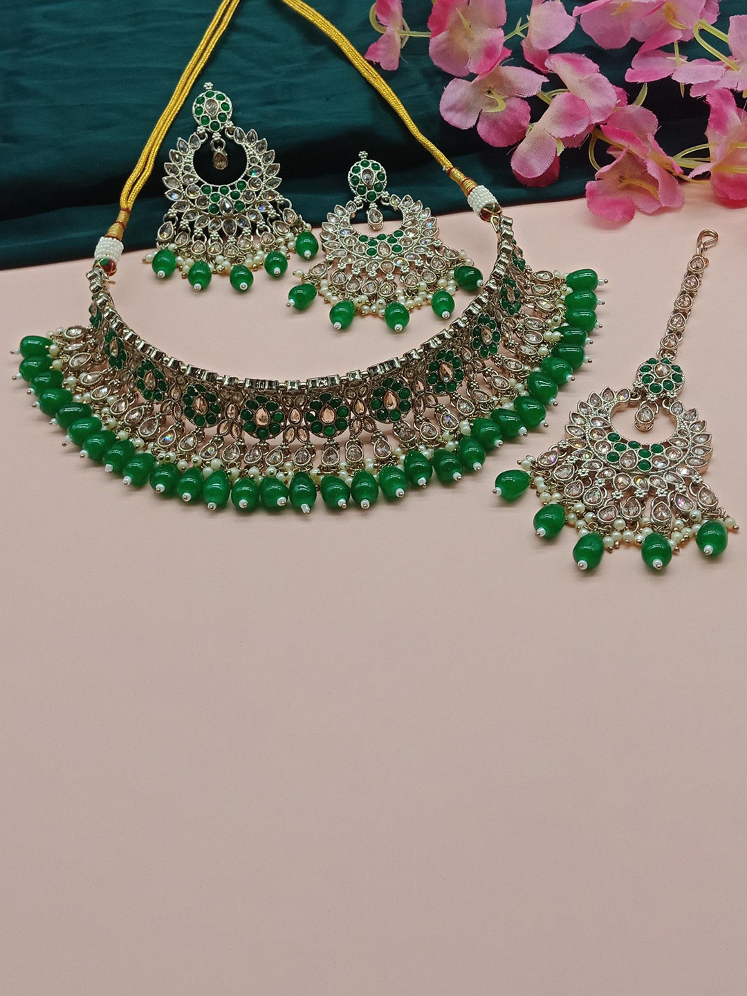 

AASHISH IMITATION AD Stone-Studded & Beaded Details Antique Jewellery Set, Green