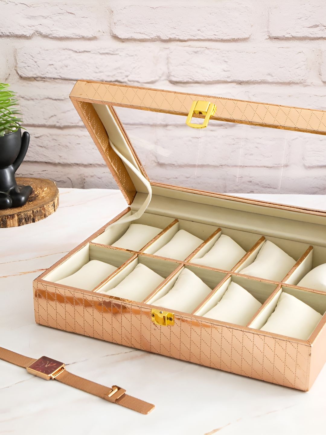 

THE HOME CO. Copper Toned & White Textured Jewellery Organiser