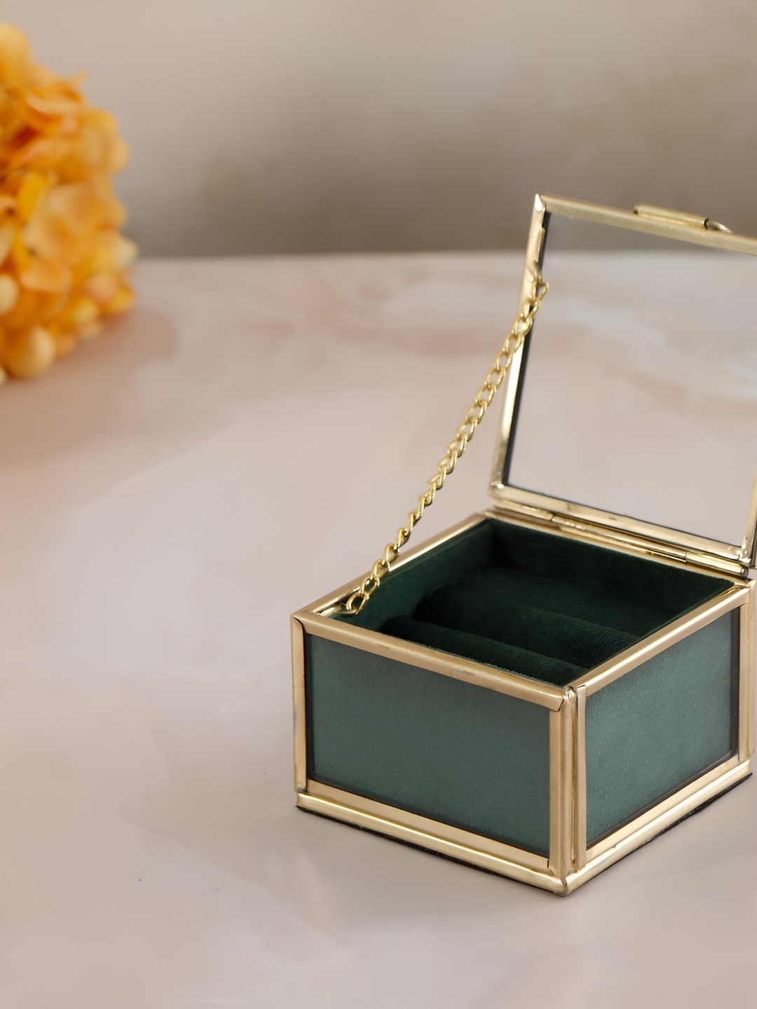 

THE HOME CO. Green & Gold Toned Textured Glass Jewellery Organiser