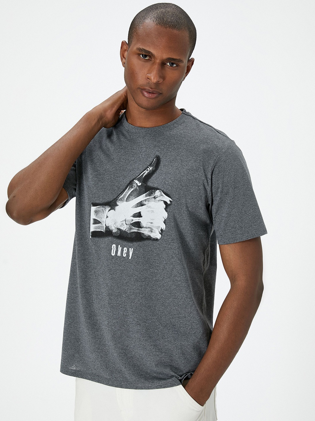 

Koton Men Round Neck Graphic Printed T-shirt, Grey