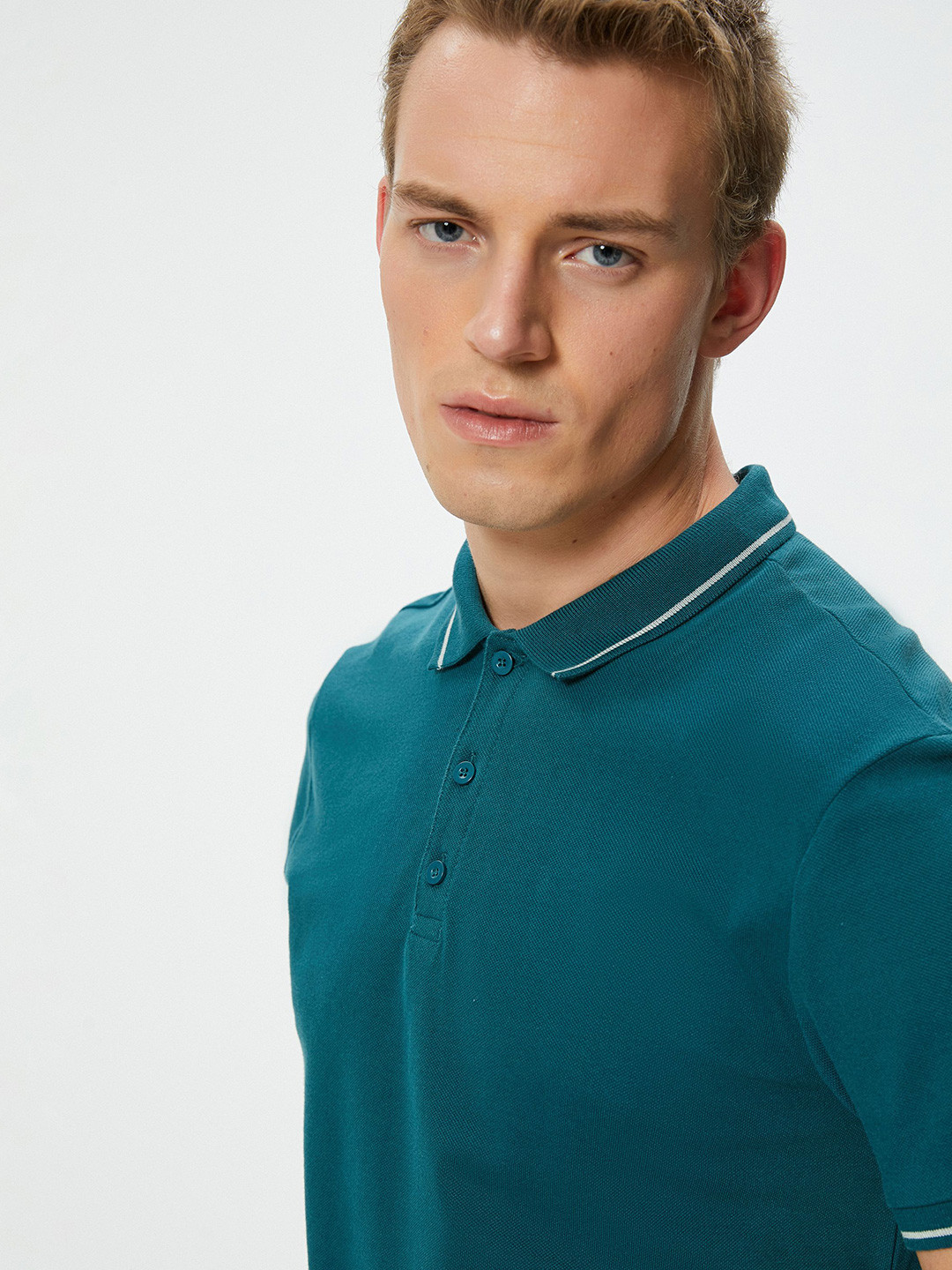 

Koton Men Solid Polo Collar Pure Cotton T-shirt, Green