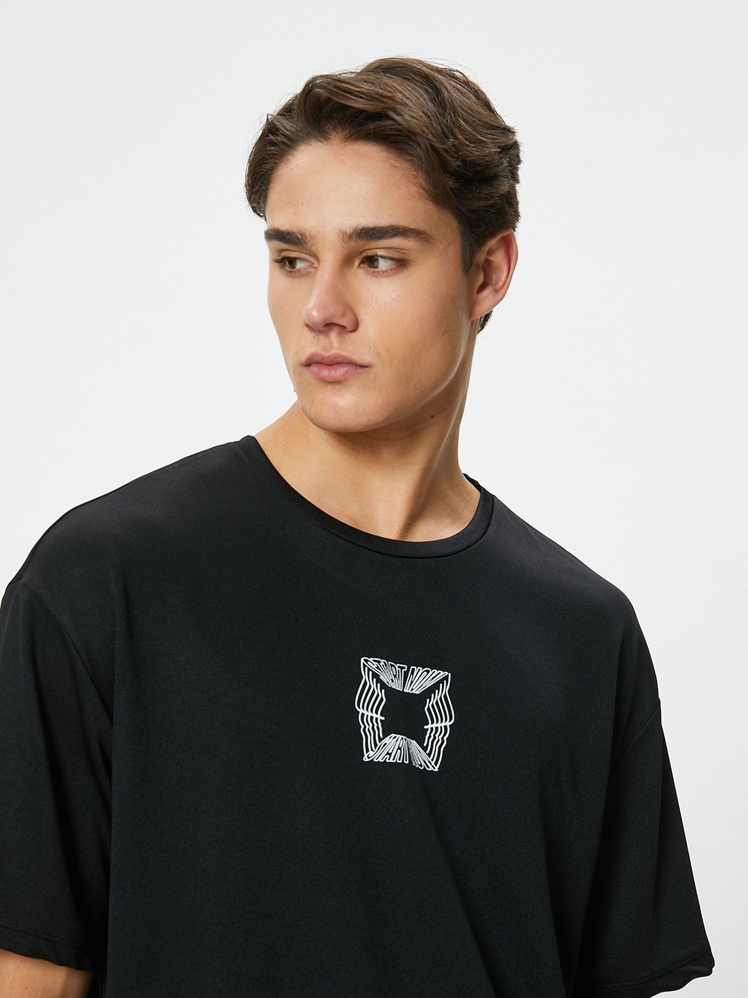 

Koton Men Typography Printed Round Neck T-shirt, Black