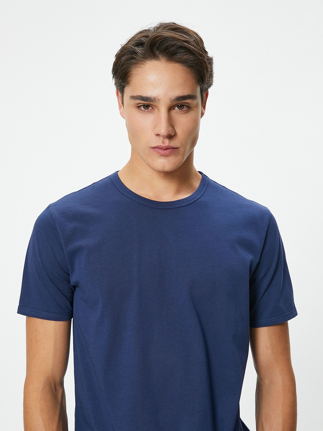 

Koton Men Round Neck Solid Pure Cotton T-shirt, Navy blue