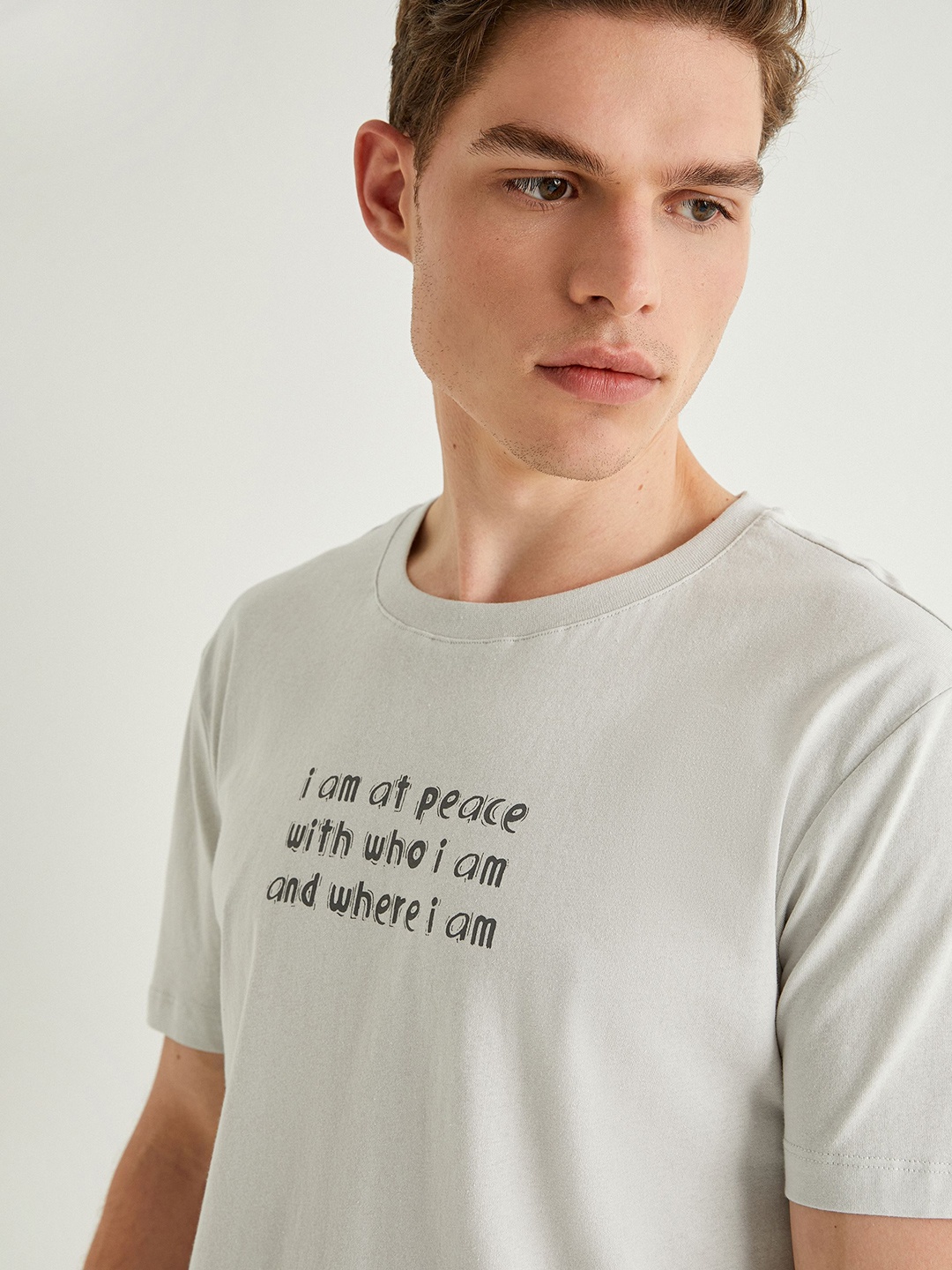 

Koton Men Typography Printed Round Neck T-shirt, Grey