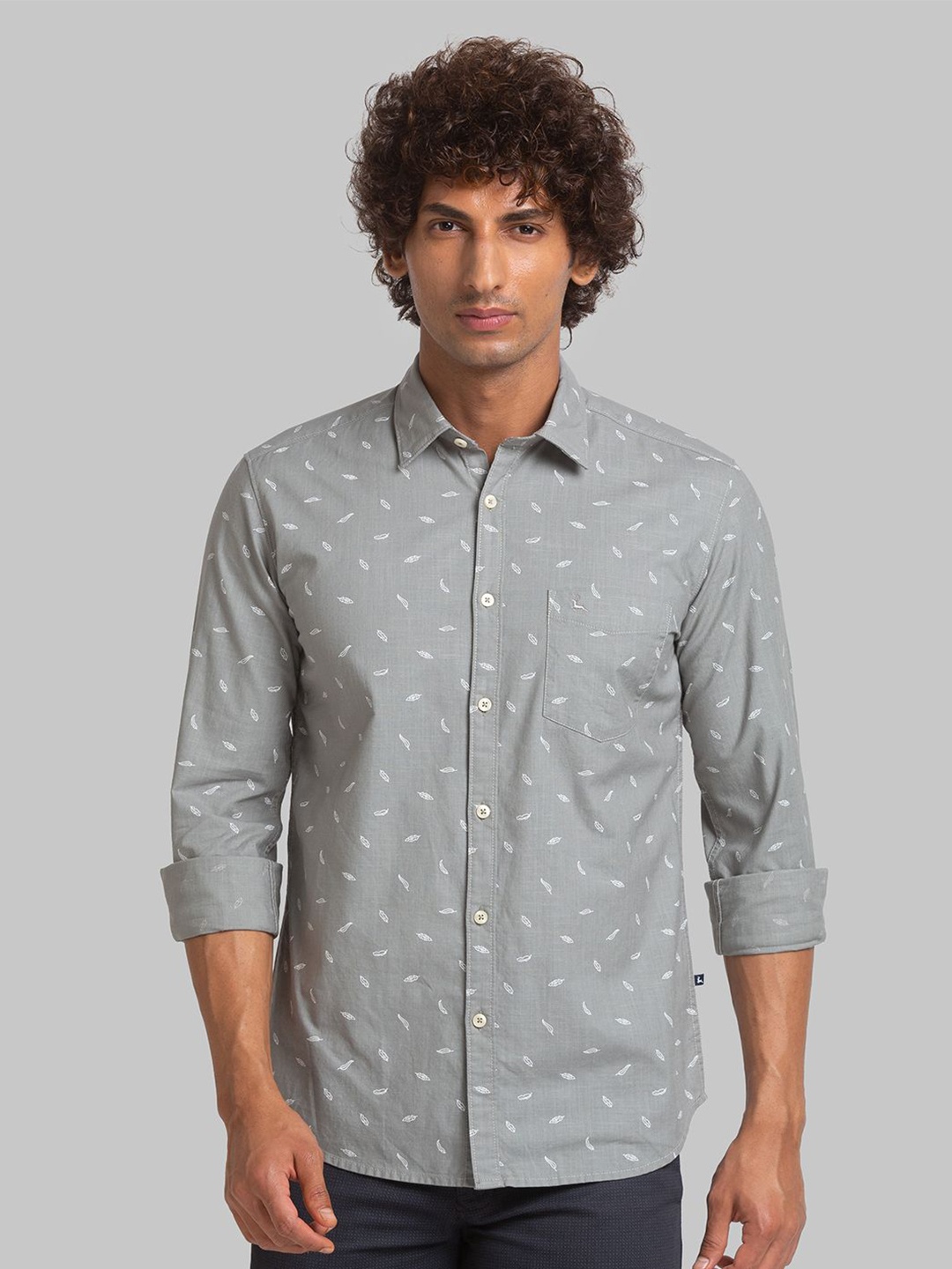 

Parx Men Slim Fit Opaque Printed Casual Shirt, Grey