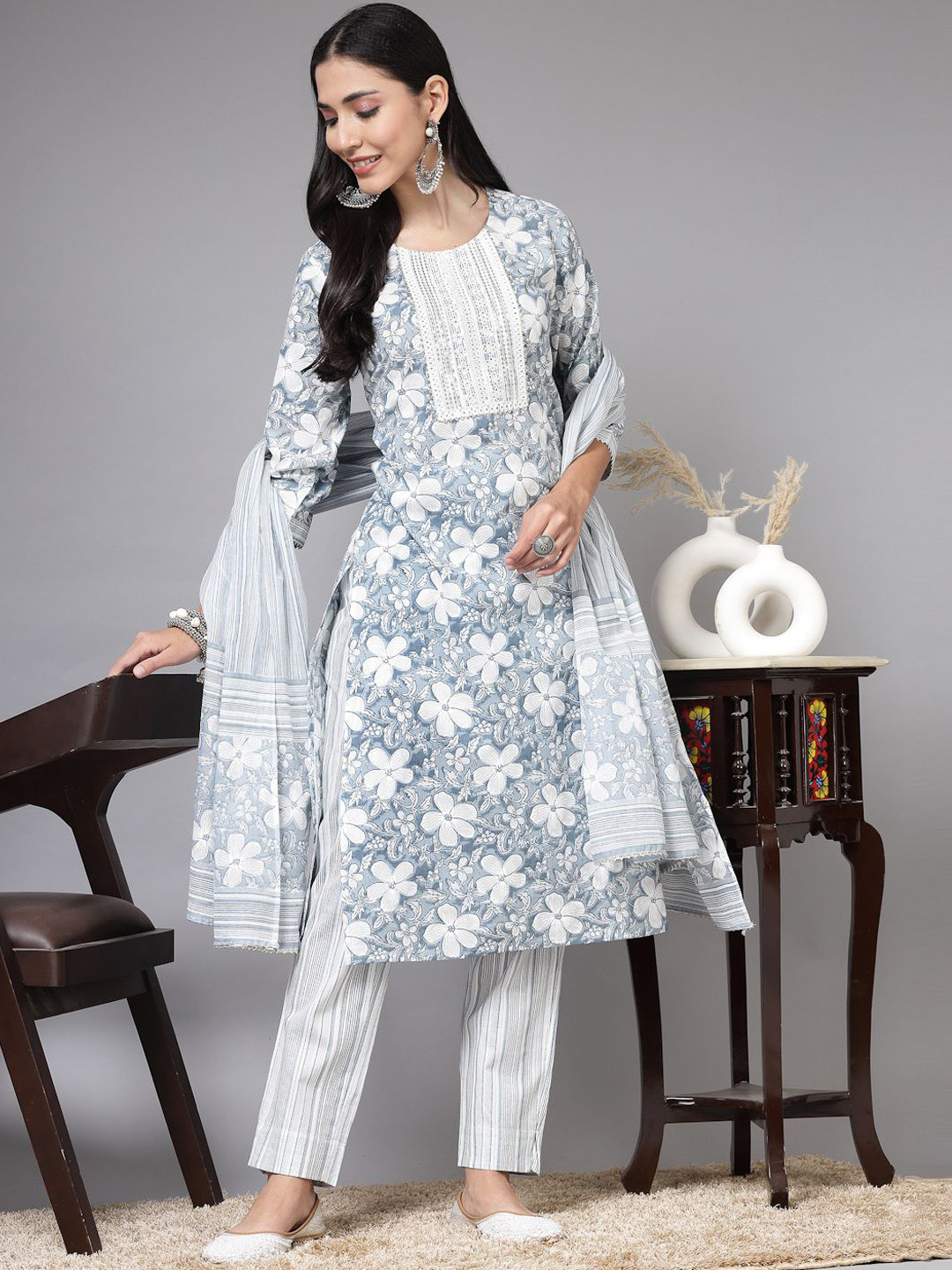 

KALINI Floral Printed Regular Thread Work Pure Cotton Kurta ,Trousers & Dupatta, Grey
