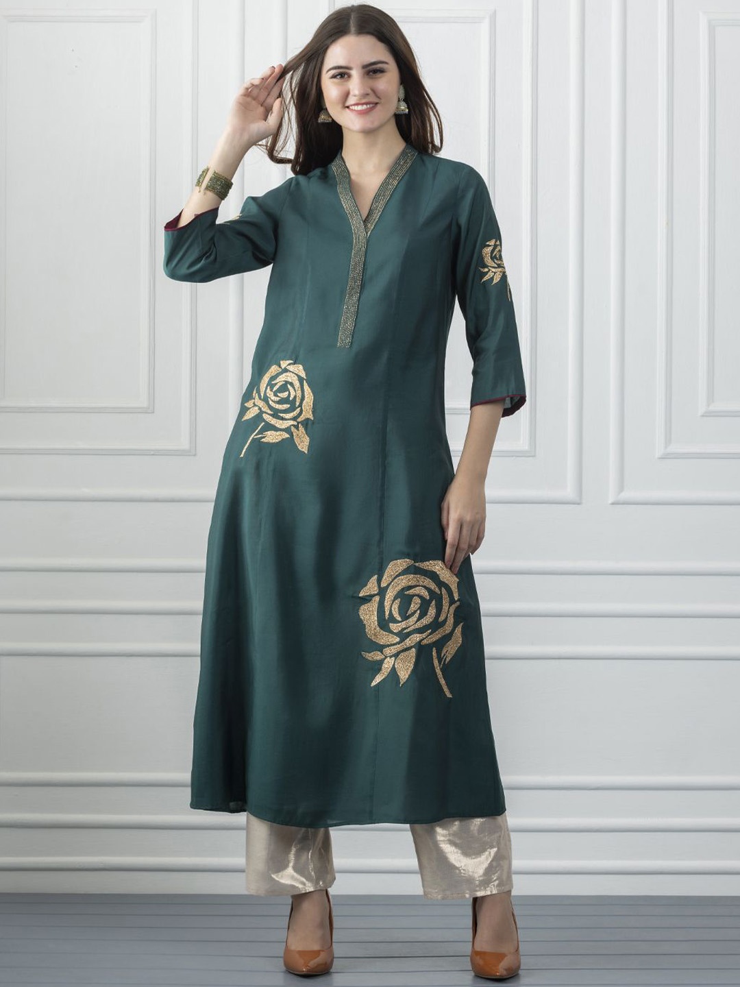 

SHAYE Floral Printed Embroidered A-line Thread Work Floral Kurta, Green