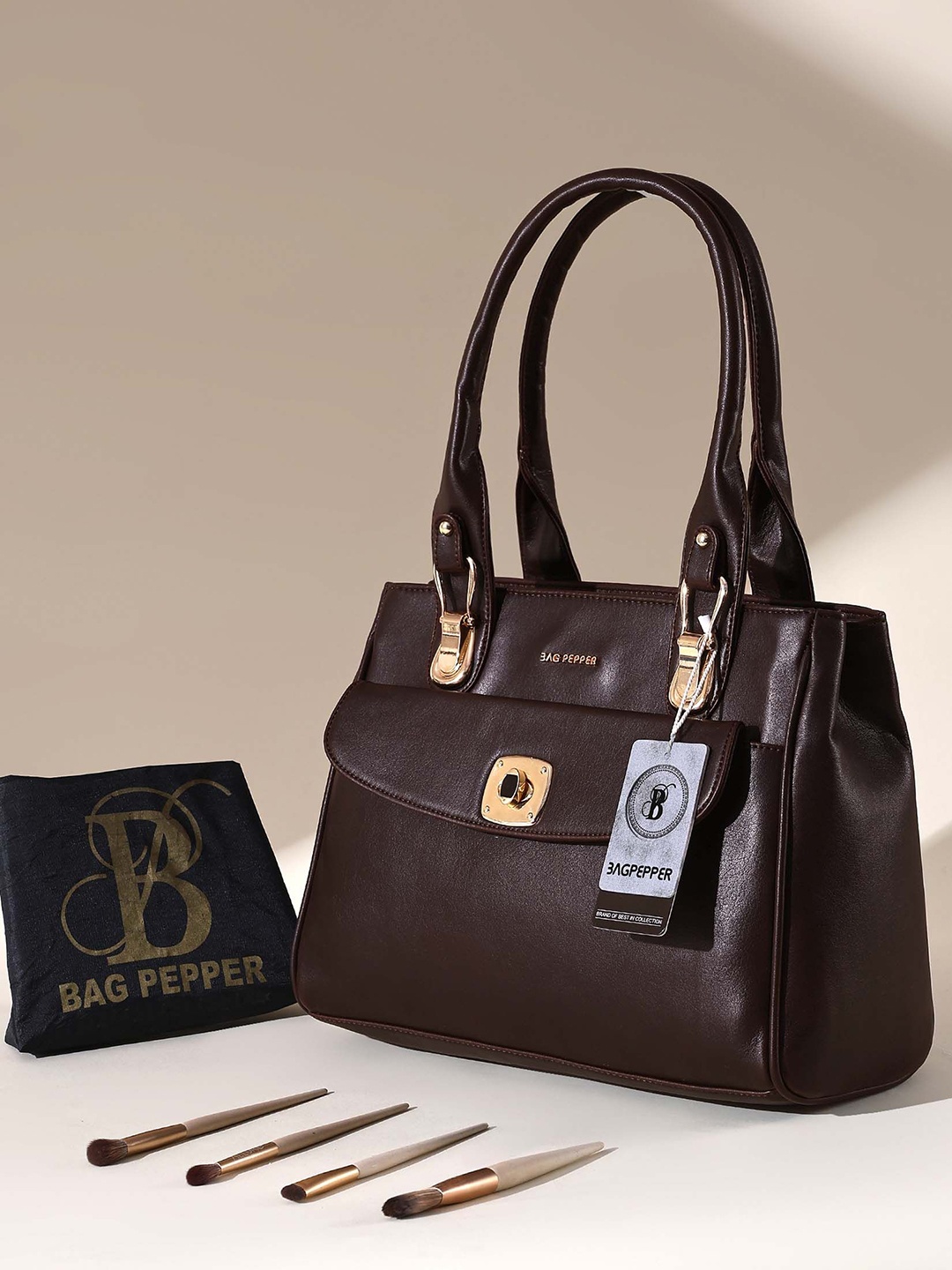 

Bag Pepper Women Embellished Swagger Handheld Bag, Charcoal