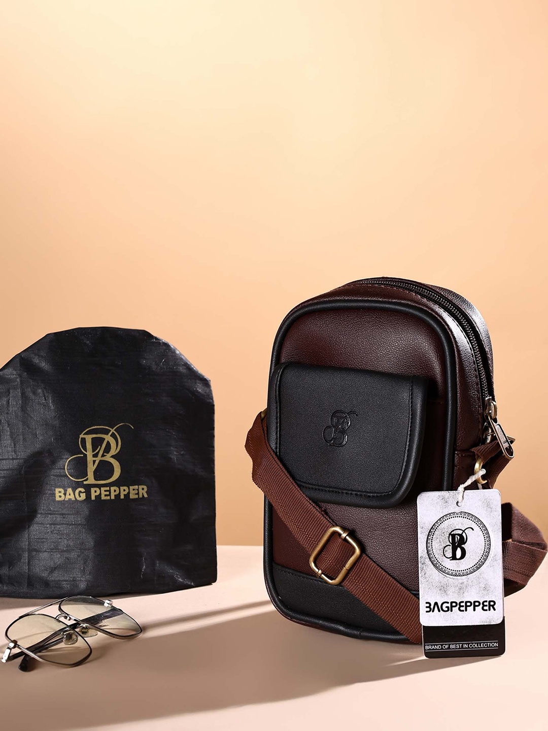 

Bag Pepper Leather Structured Sling Bag with Applique, Tan