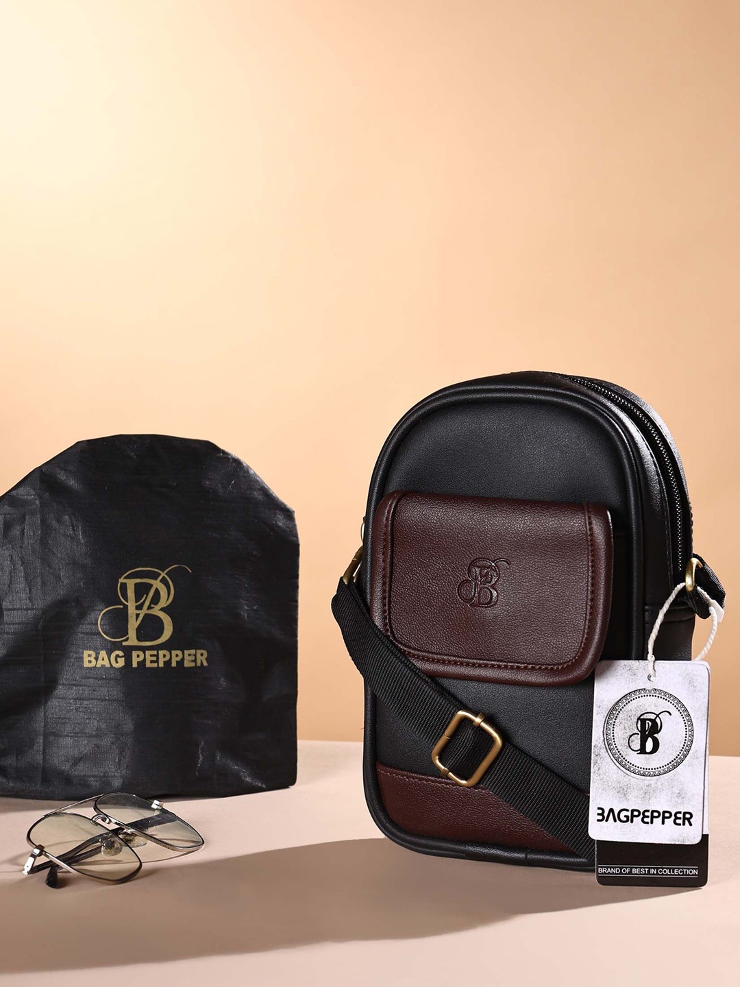

Bag Pepper Leather Structured Sling Bag with Applique, Charcoal