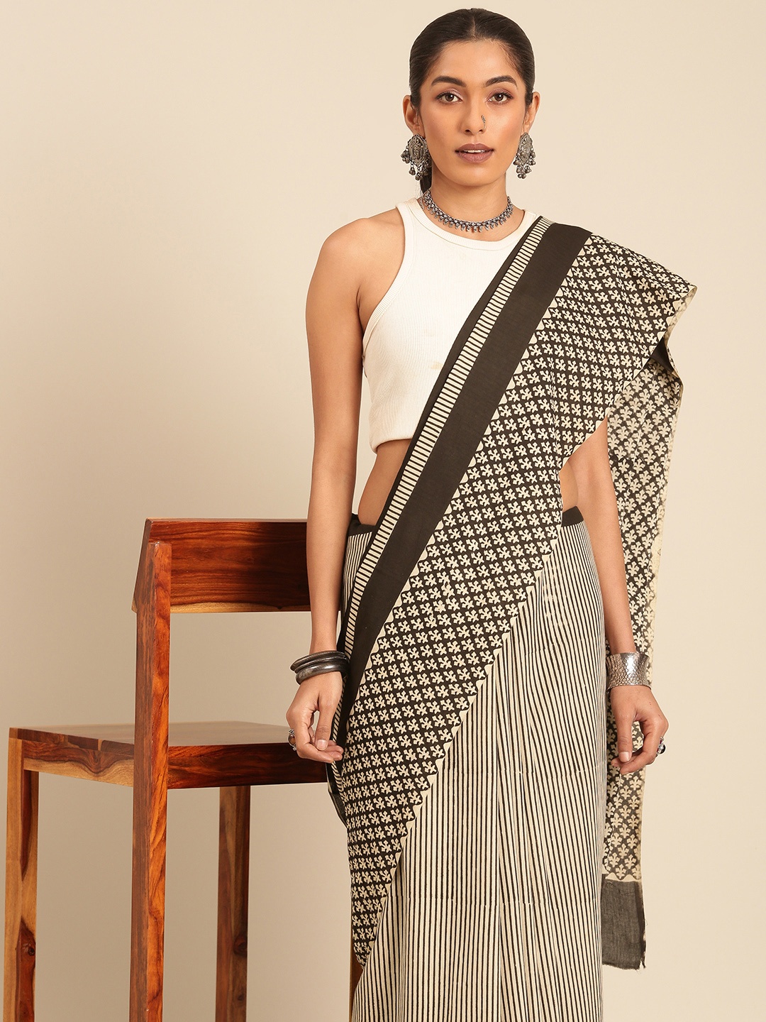 

Taavi Block Printed Pure Cotton Bagru Saree, Brown