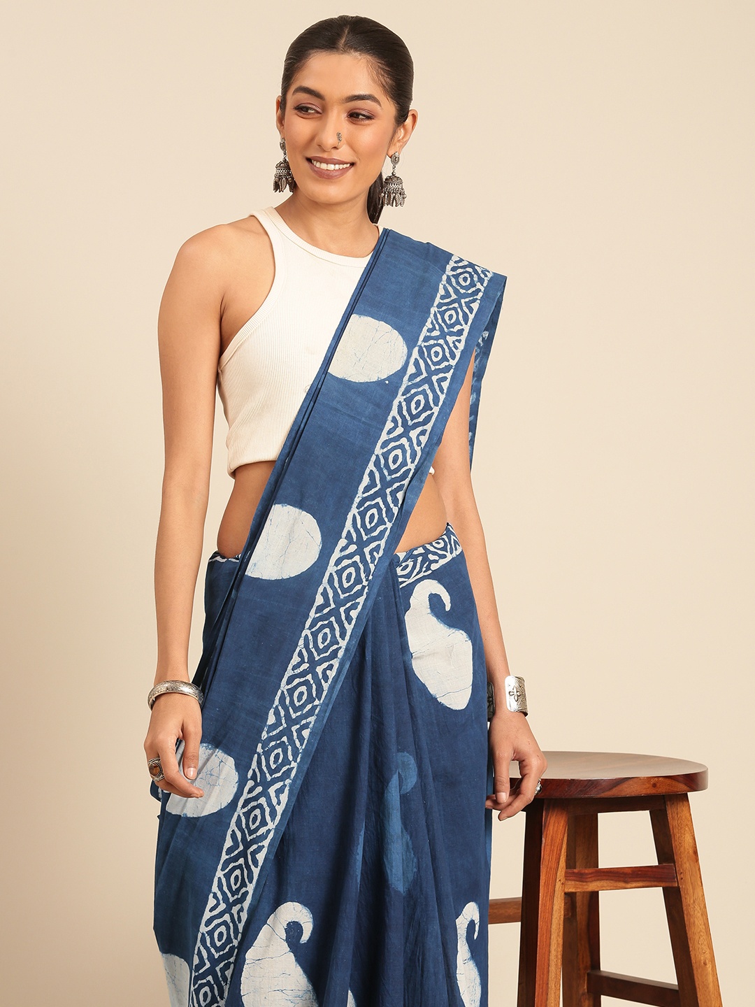 

Taavi Paisley Block Print Pure Cotton Saree, Navy blue