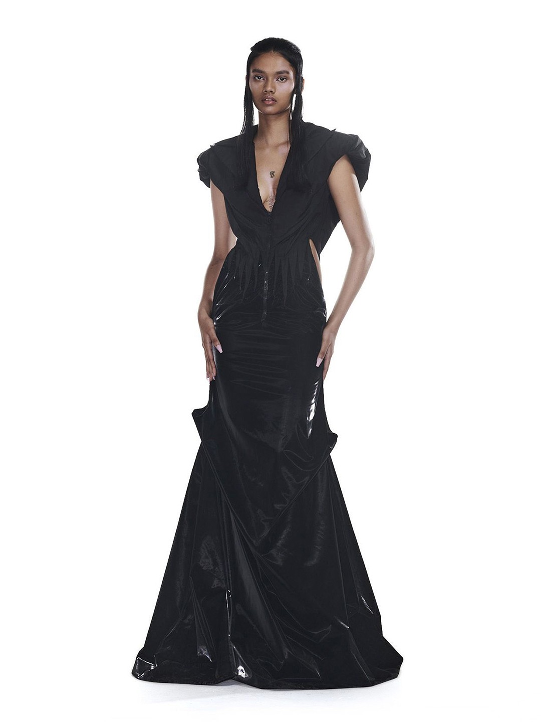 

BLONI Infinity Econyl V-Neck Basic Jumpsuit, Black