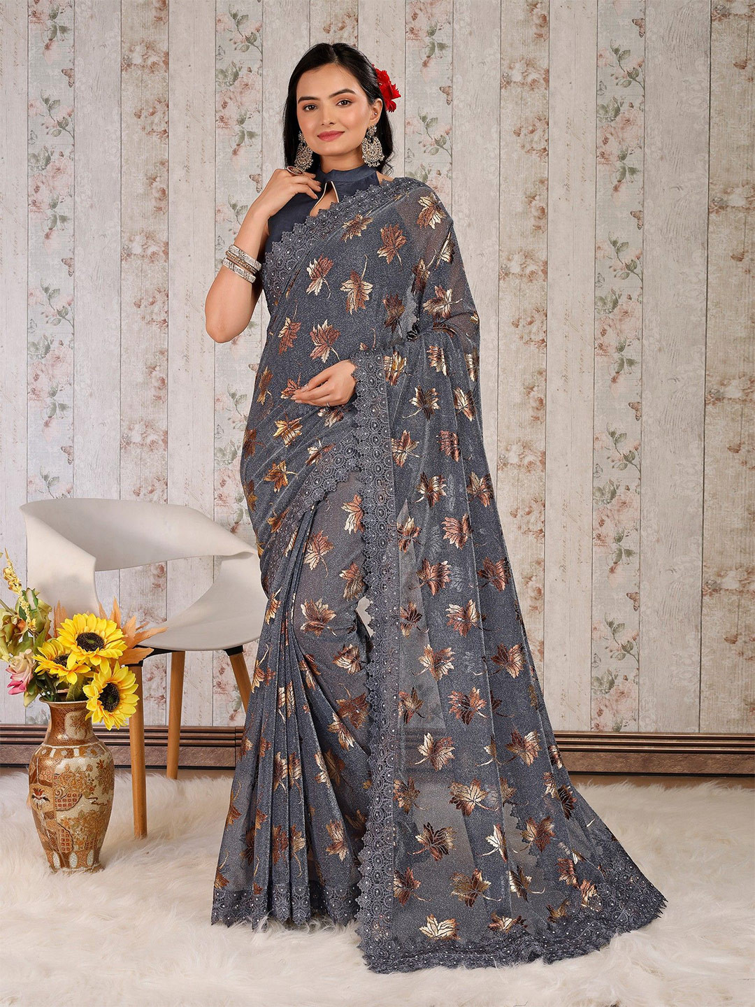 

HERE&NOW Floral Embroidered Sequinned Saree, Grey
