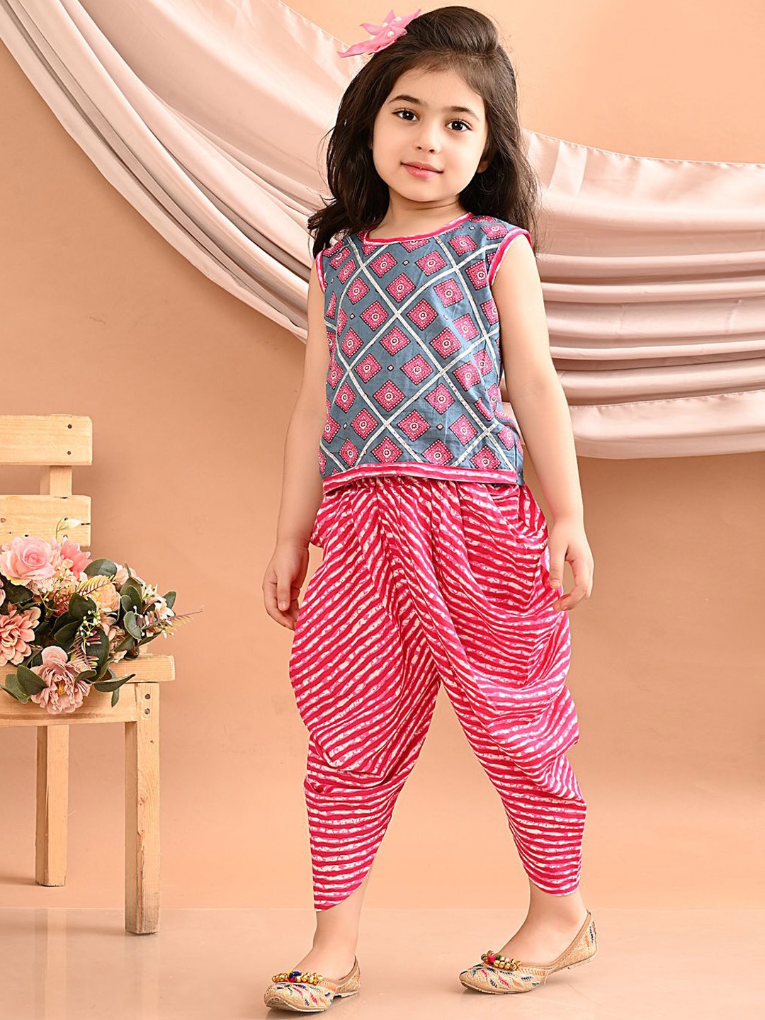 

Sangria Girls Blue & Pink Printed Pure Cotton Top With Dhoti Set
