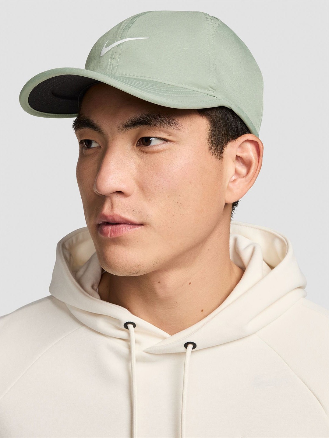 

Nike Dri-FIT Club Unstructured Featherlight Cap, Green