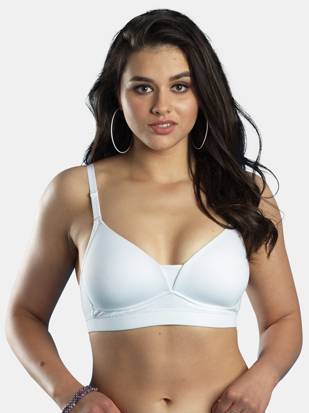 

Dazzle Seamless Medium Coverage Lightly Padded T-shirt Bra, White