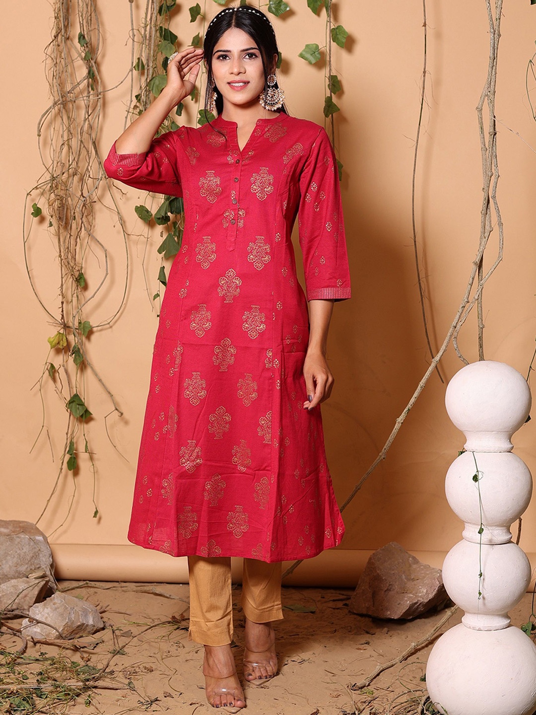 

VASVI Floral Printed A Line Cotton Kurta, Pink