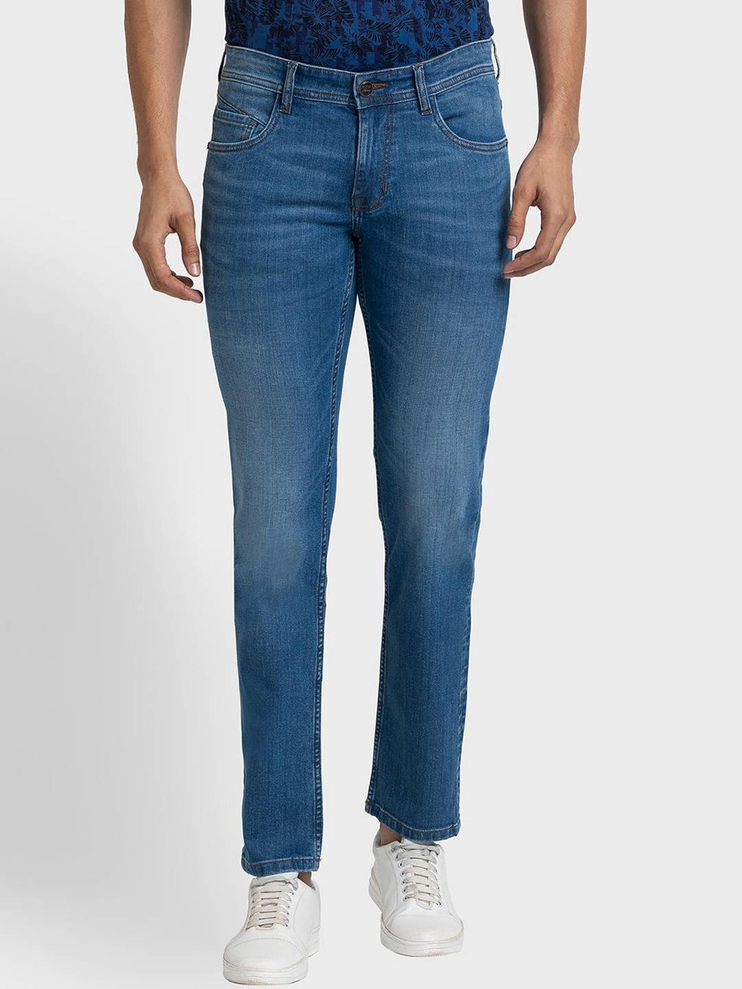 ColorPlus Men Tapered Fit Low Distress Light Fade Jeans, Blue