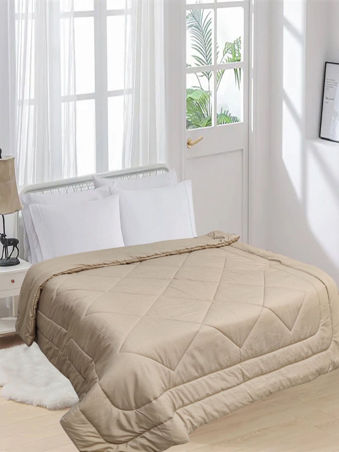

Supreme Home Collective Brown AC Room 300 GSM Double Bed Comforter