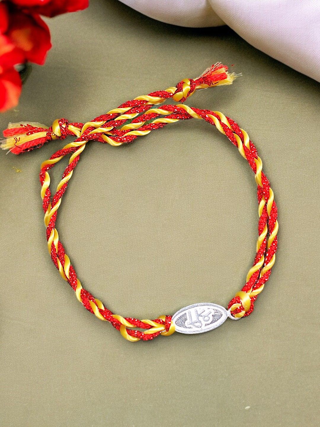 

Taraash 925 Sterling Silver Shree Rakhi for Brother Rakhi Bracelet