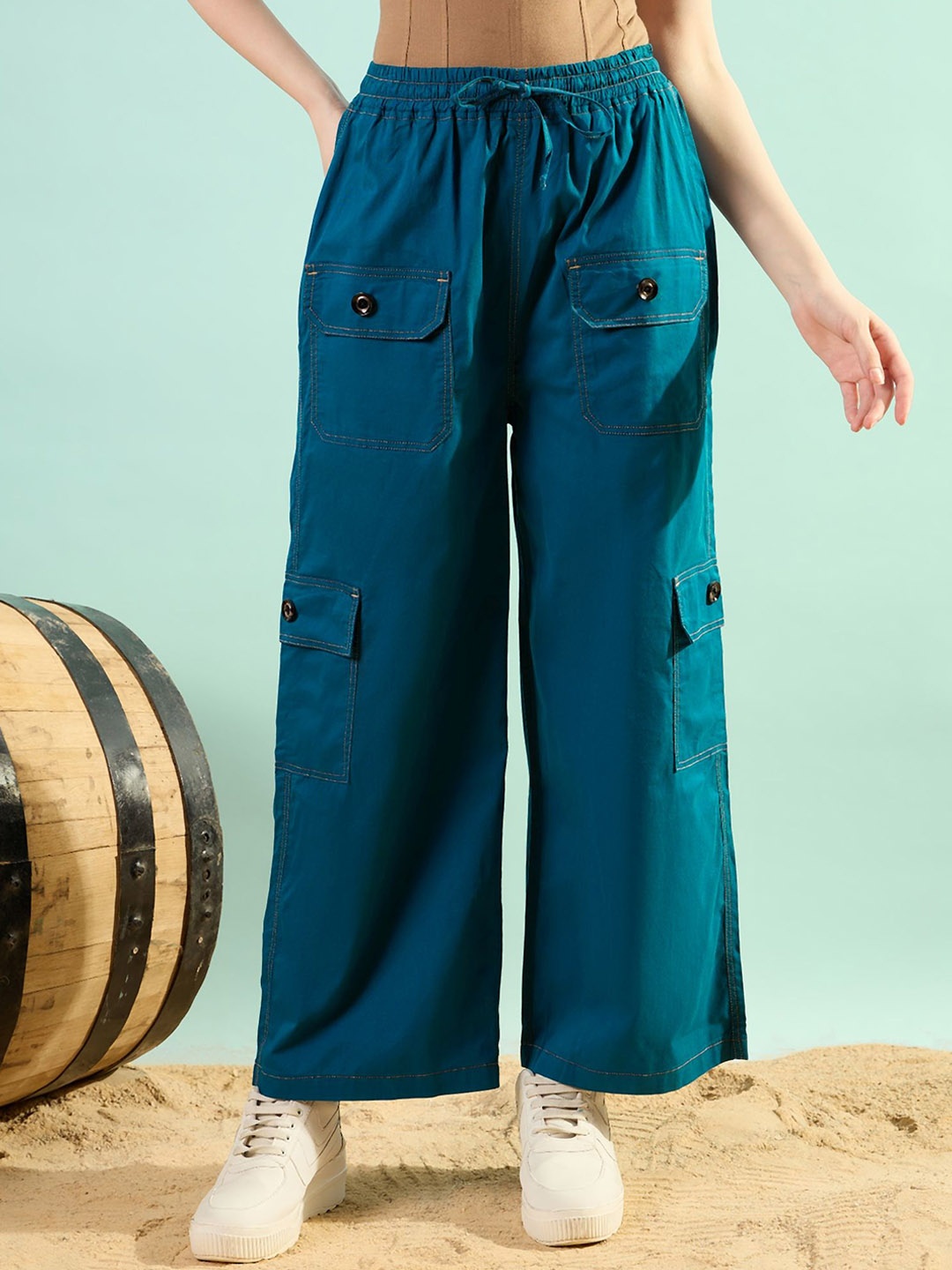 

STYLECAST X KASSUALLY Women Solid Regular Fit Trousers, Blue