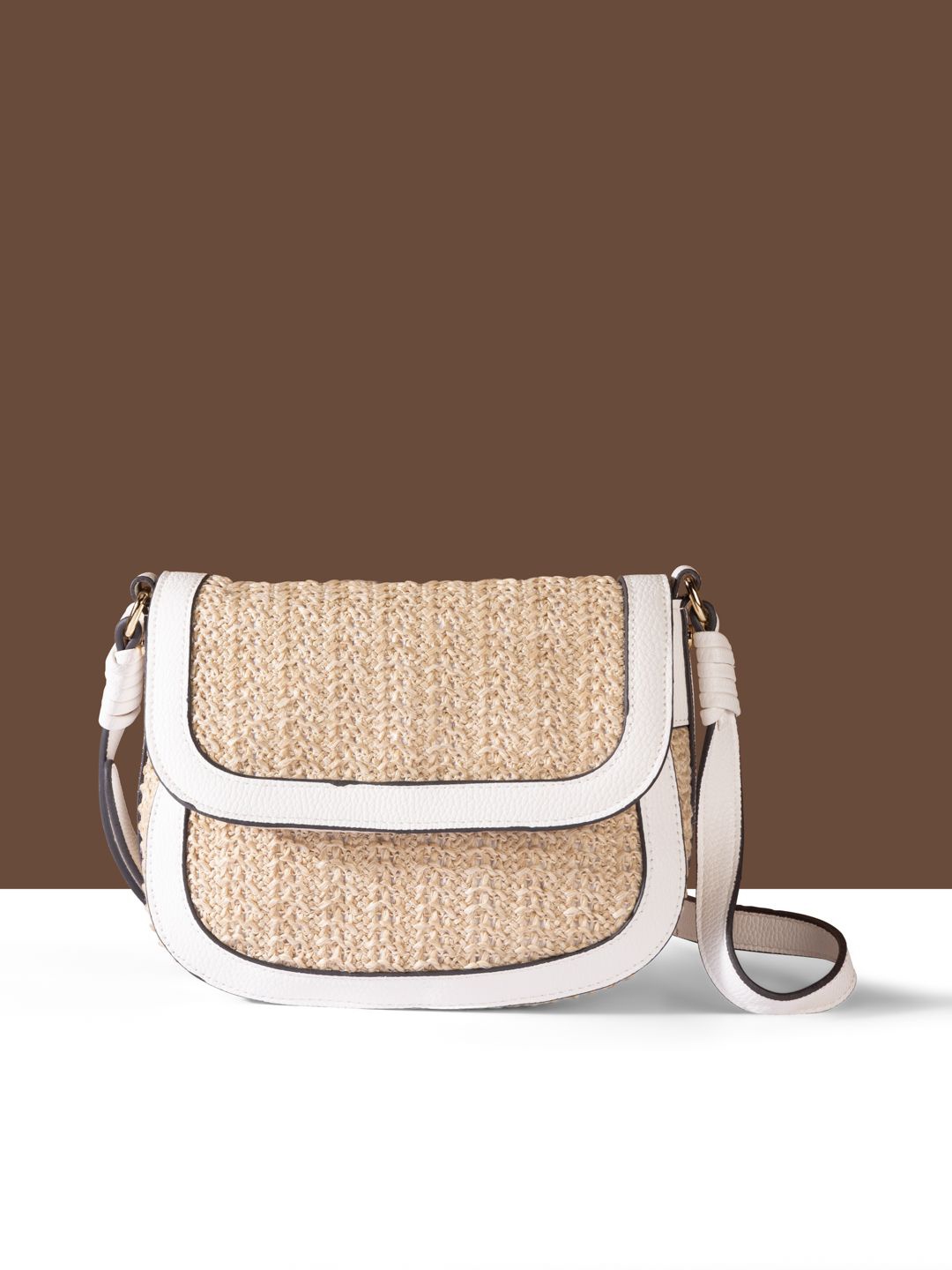 

Accessorize Women Textured PU Structured Handheld Bag, Cream