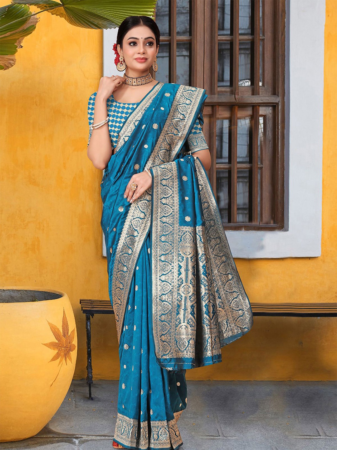 

ODETTE Ethnic Motifs Woven Design Zari Banarasi Saree, Blue