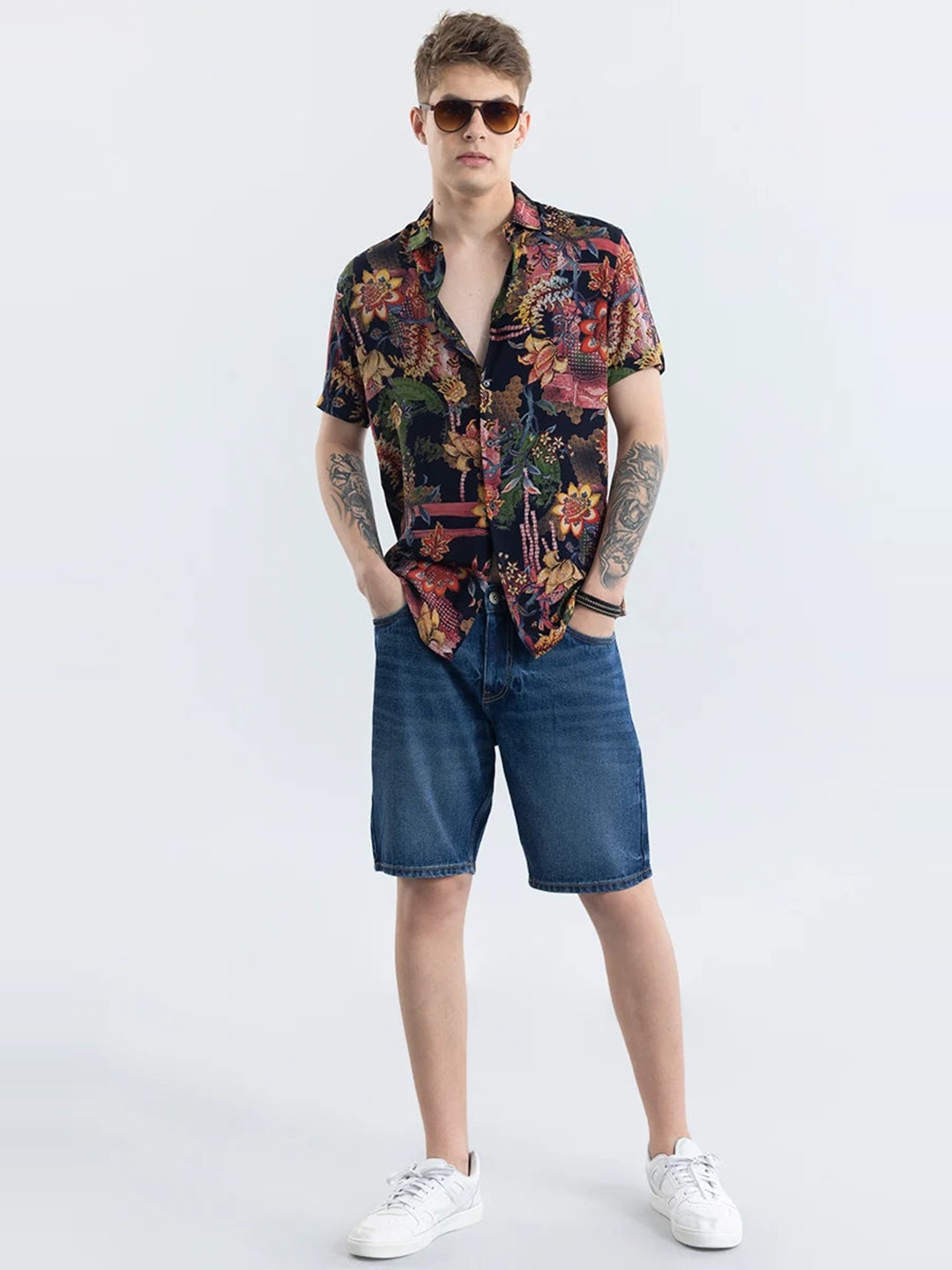 

Snitch Men Classic Slim Fit Floral Opaque Printed Casual Shirt, Multi