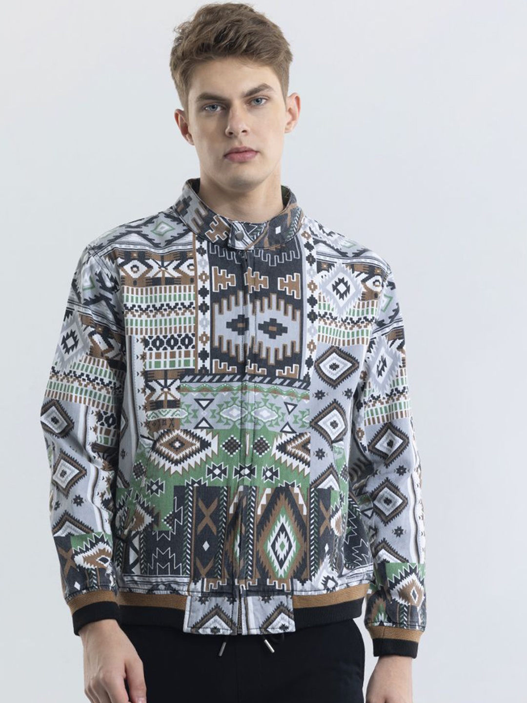 

Snitch Men Crop Sporty Jacket, Multi