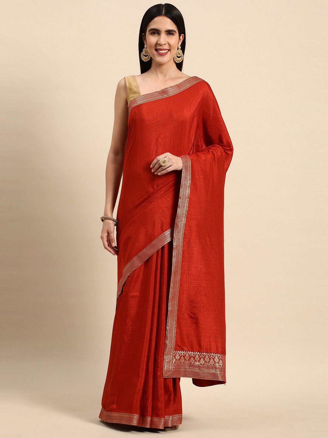 

HERE&NOW Solid Embroidered Saree With Blouse Piece, Red