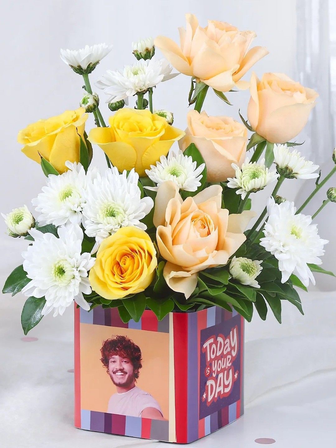

fnp White & Yellow 19 Pieces Whimsical Daisy & Peachy Roses Bouquet