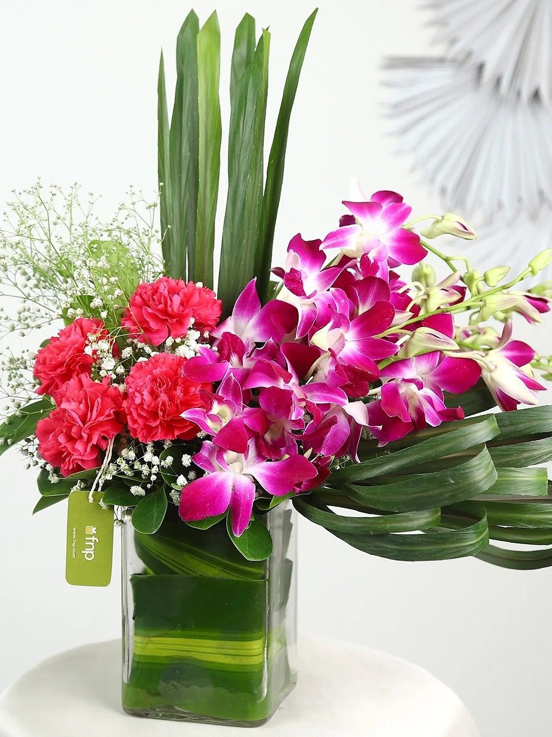 

fnp Red & Purple 10 Pieces Carnations Fresh Flowers Vase