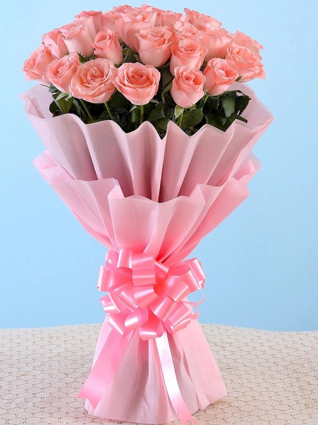 

fnp Pink 25 Pieces Rose Fresh Flowers Bouquet, Peach