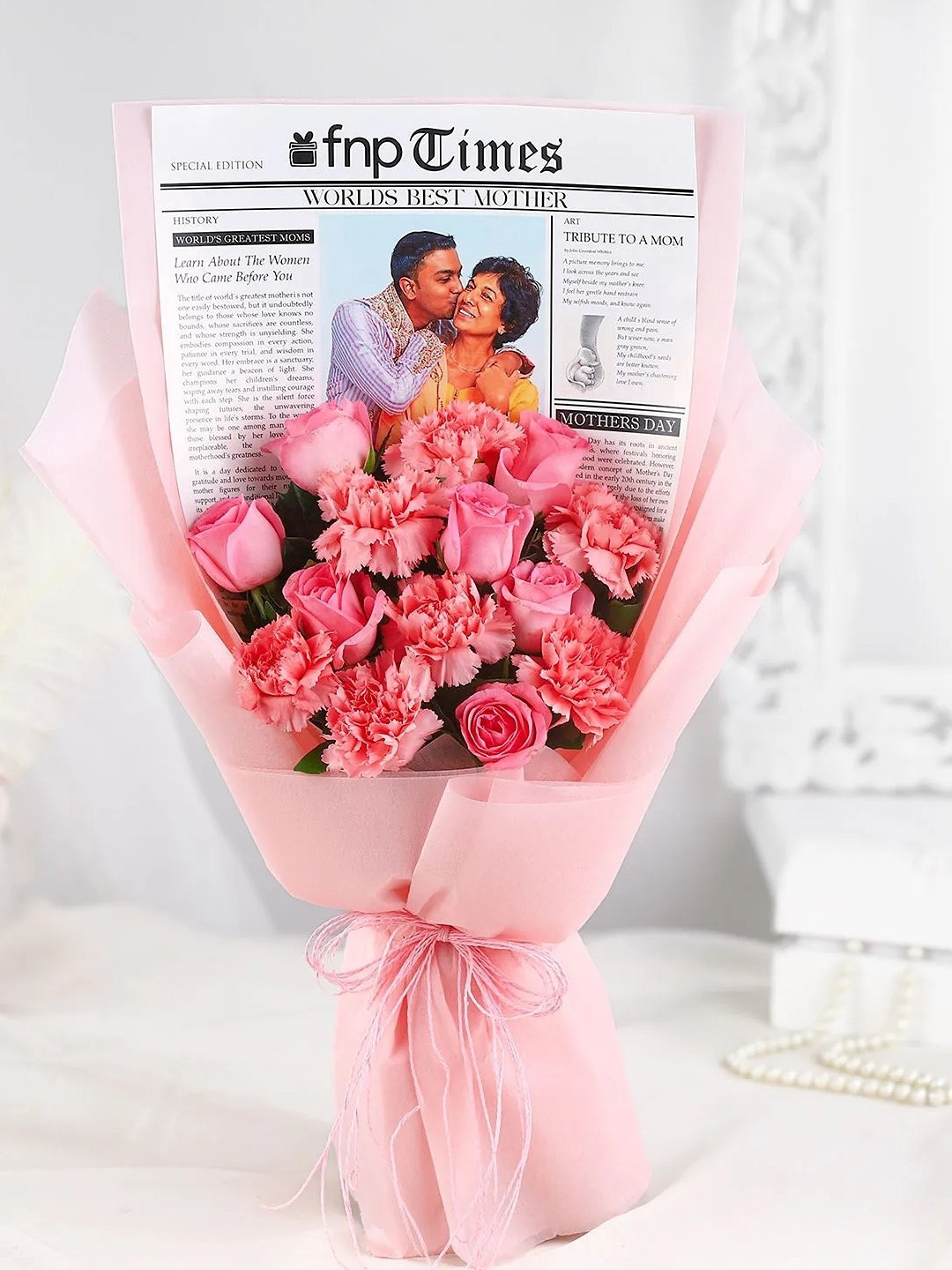 

fnp Pink 14 Pieces Carnation & Roses Fresh Flowers Bouquet, Red