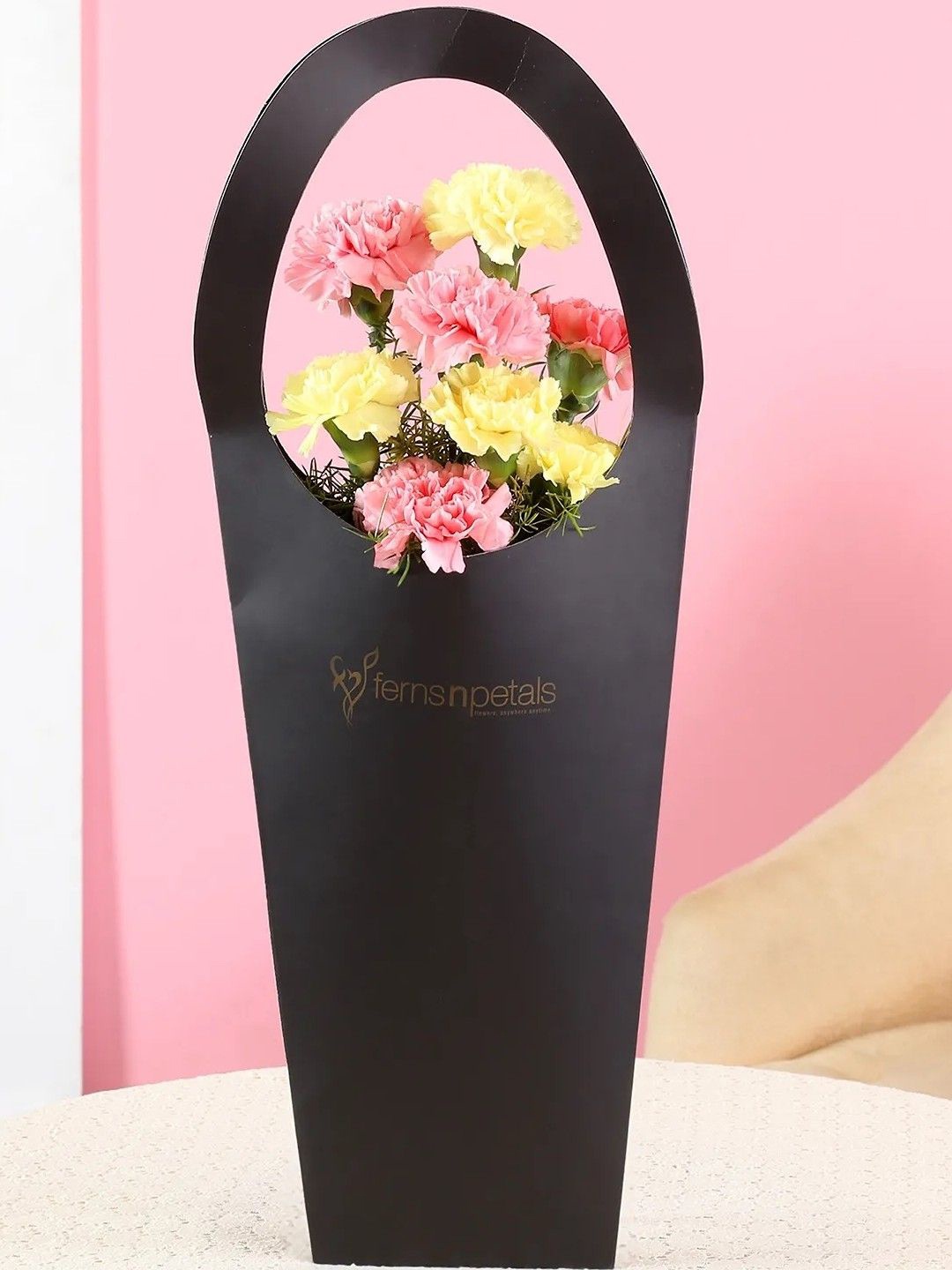 

fnp Pink & Yellow 8 Pieces Carnation Fresh Flowers