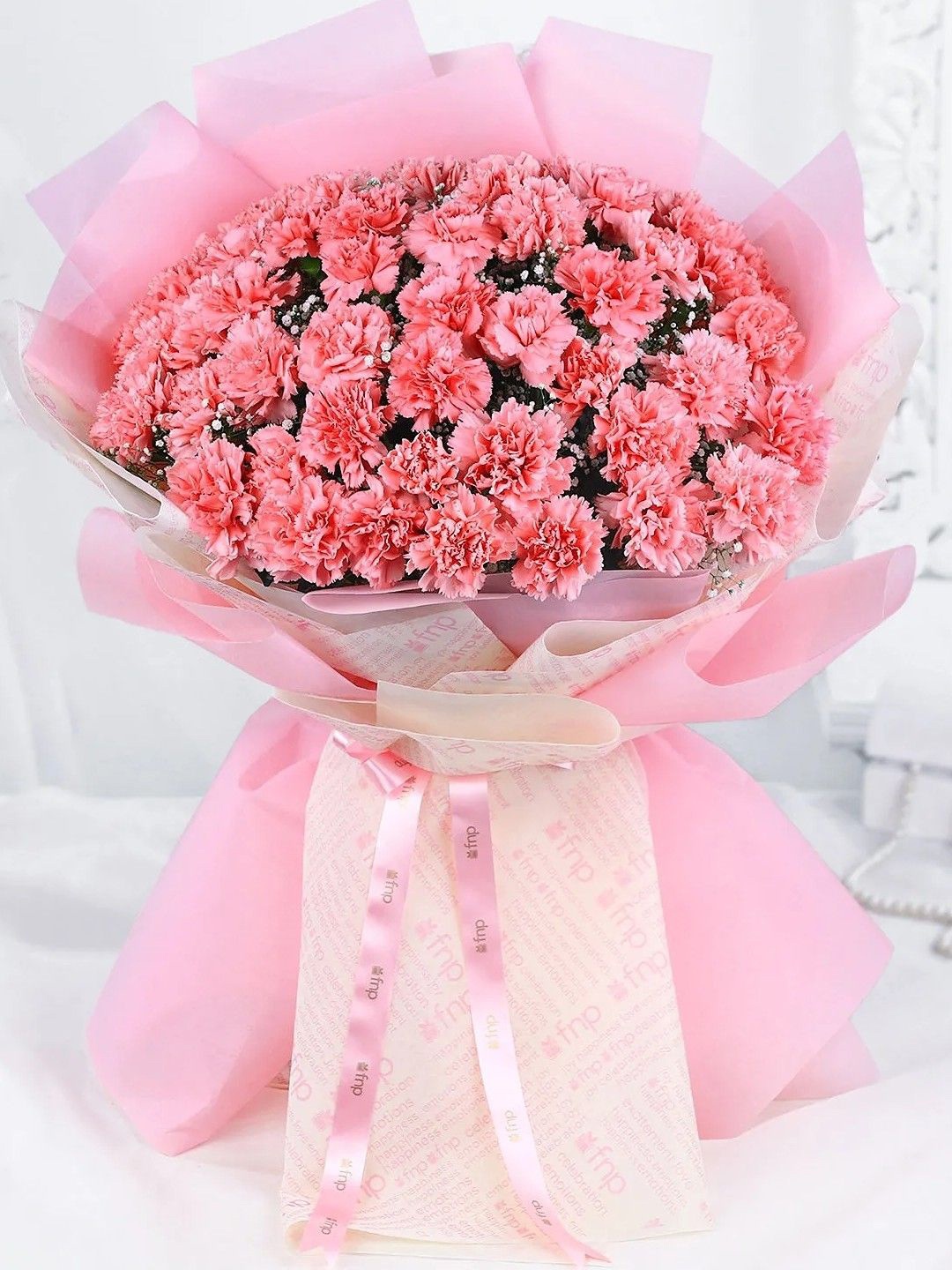

fnp Pink 30 Pieces Carnation Fresh Flowers Bouquet