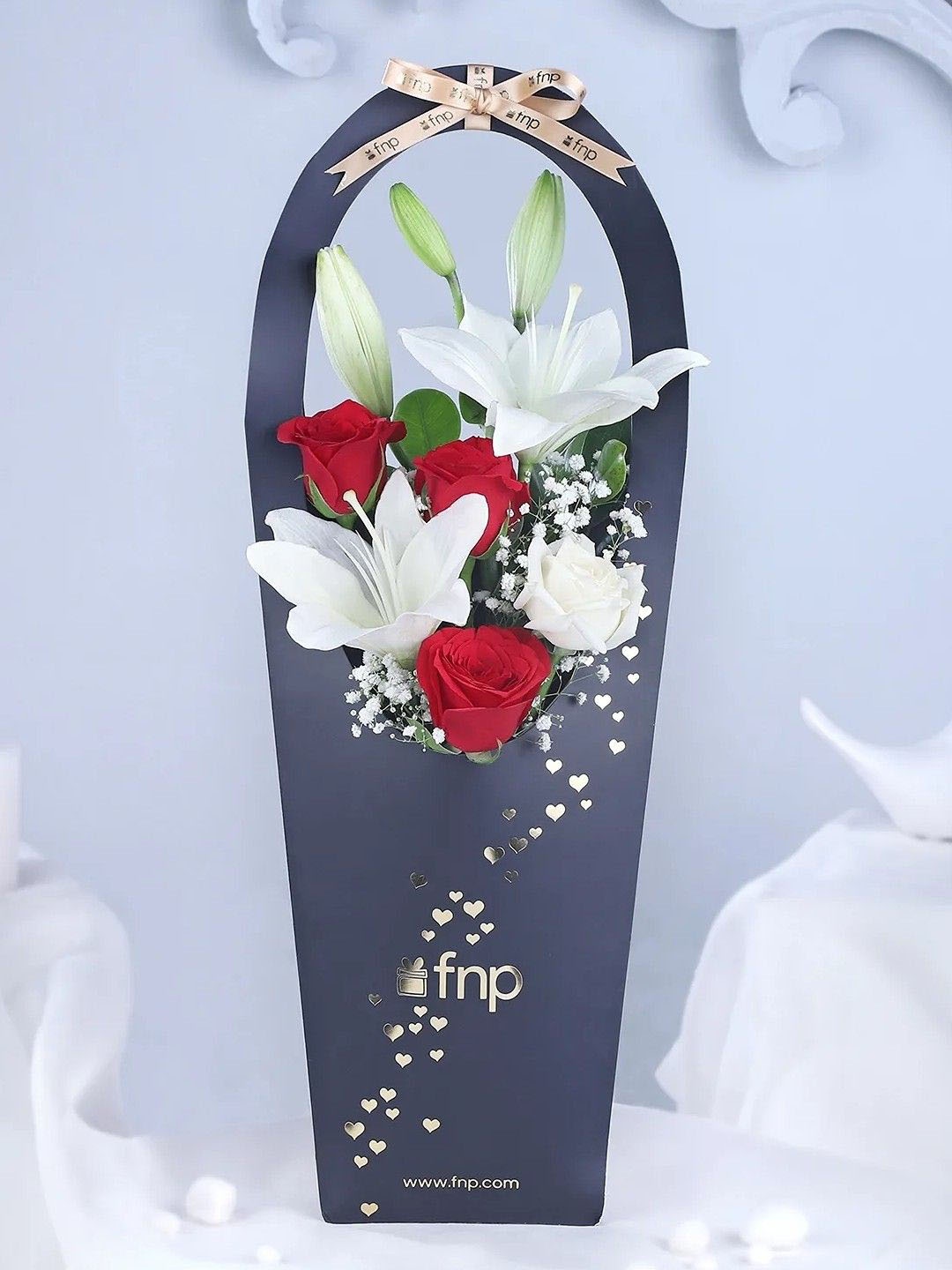 

fnp White & Red 6 Pieces Roses & Lilies Fresh Flowers Bouquet