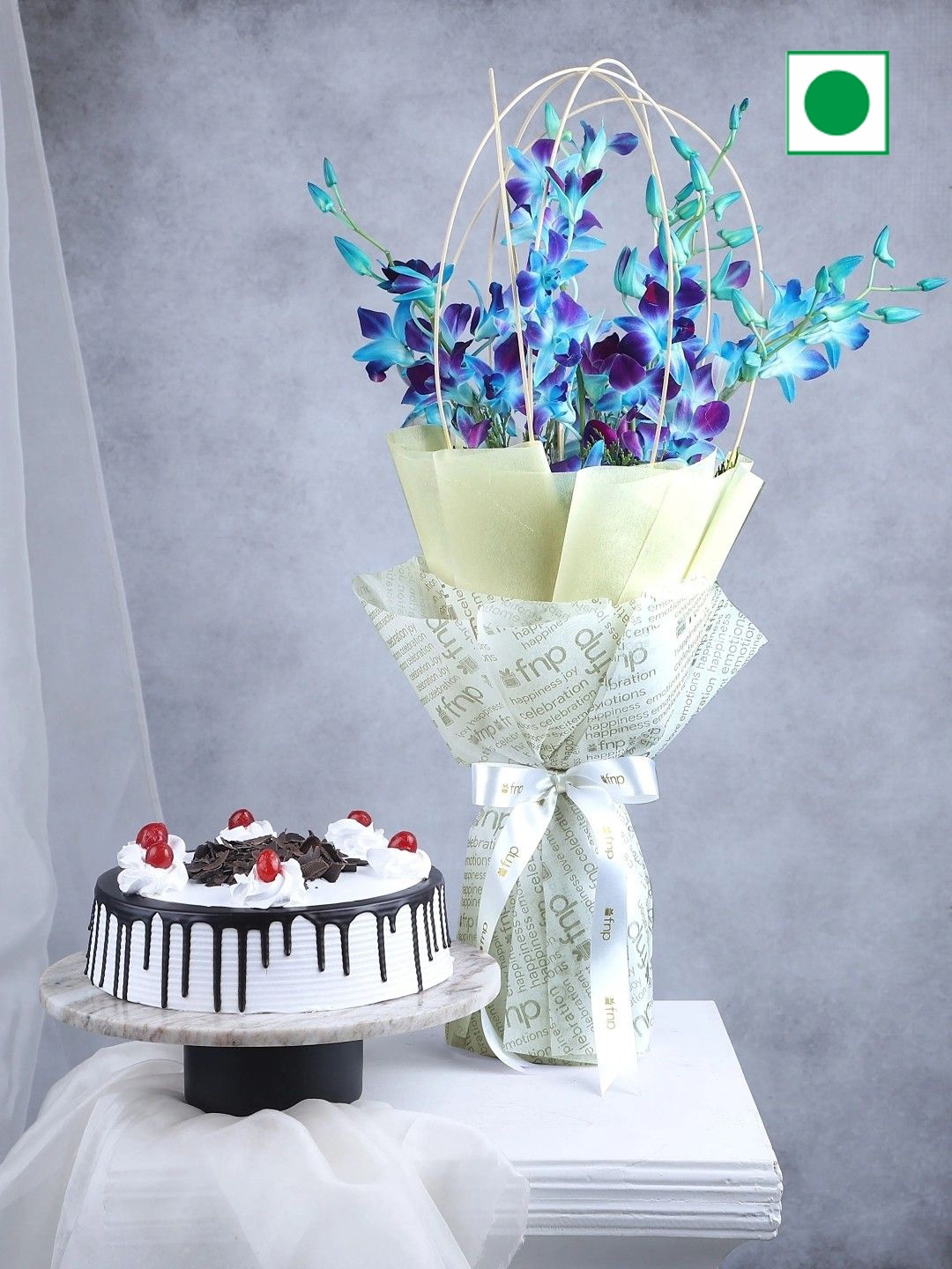 

fnp Enchanting Orchids & Cake Duo Assorted Gifts, Multi