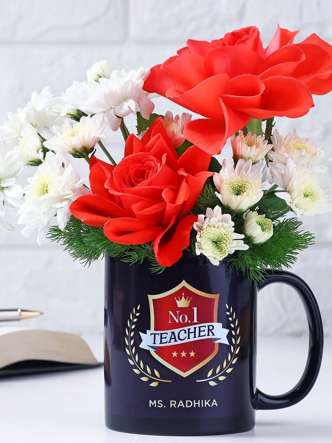

fnp Red 12 Pieces Roses & Daisy Fresh Flowers Mug