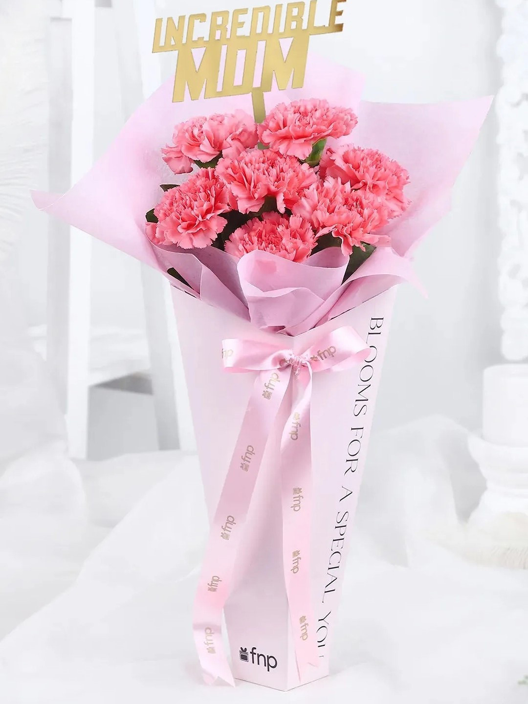 

fnp Pink & Green 7 Pieces Carnations Fresh Flowers Bouquet