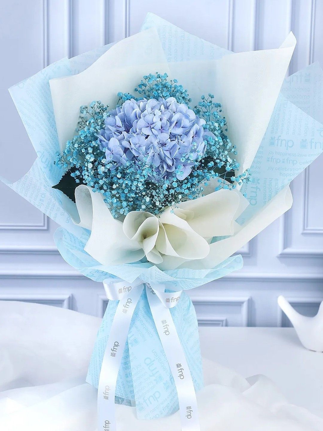

fnp Purple & Blue 11 Pieces Hydrangea Mixed Fresh Flowers Bouquet