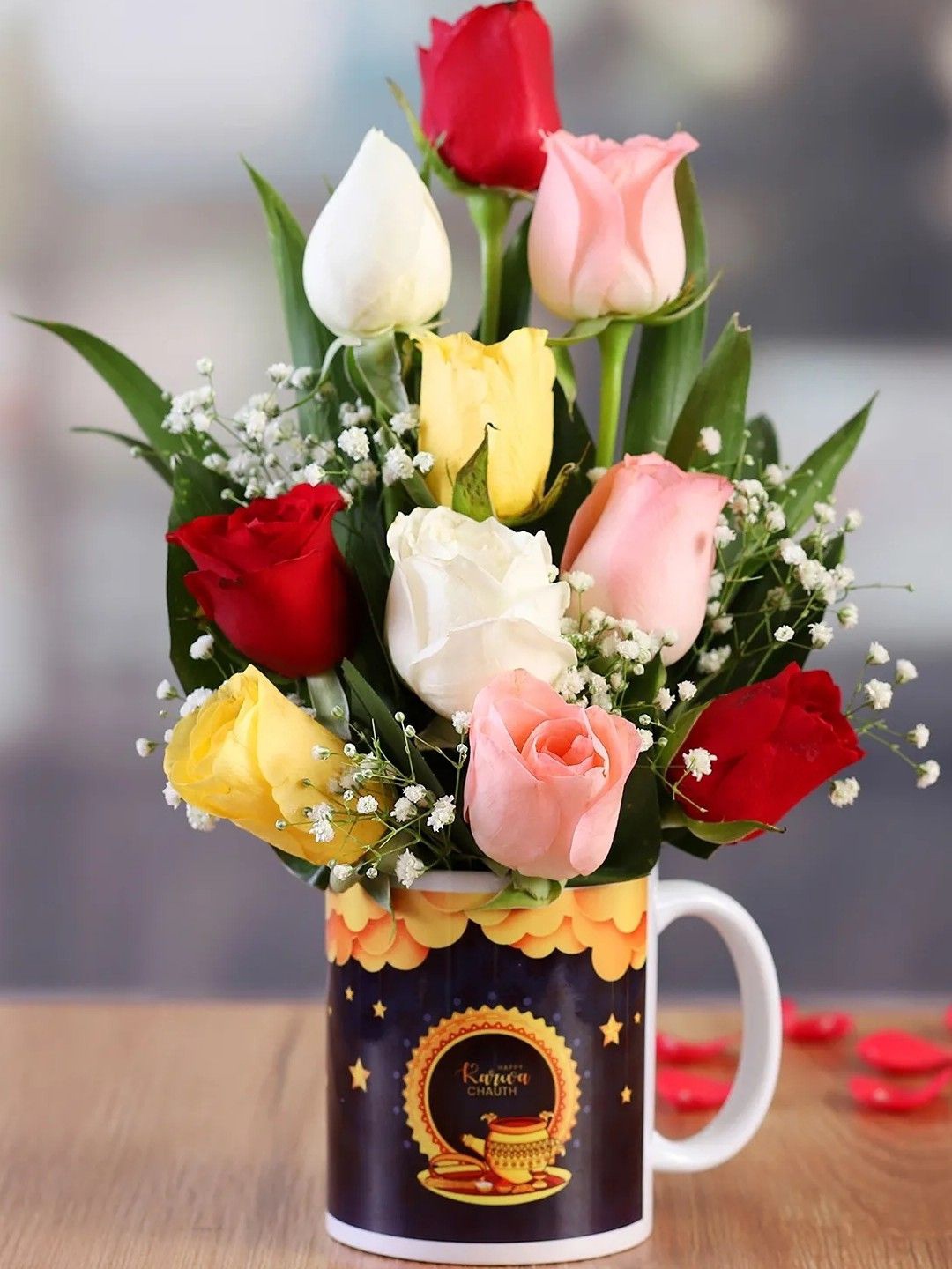 

fnp Pink & Yellow 10 Pieces Roses Fresh Flowers Mug