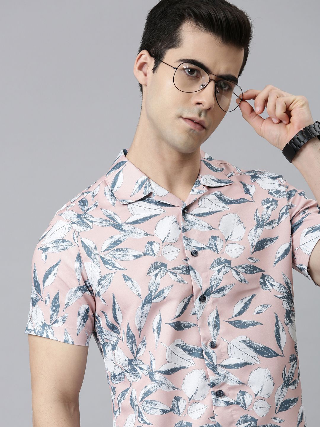 

Bushirt Men Comfort Tropical Printed Casual Shirt, Peach
