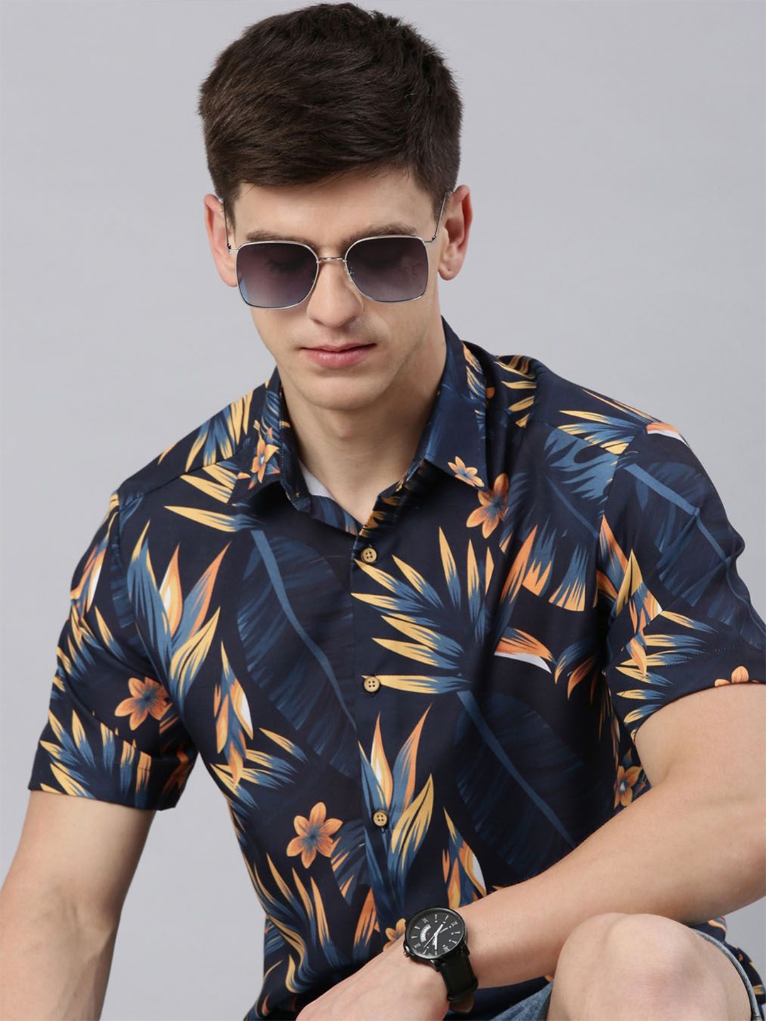 

Bushirt Men Comfort Floral Printed Casual Shirt, Navy blue