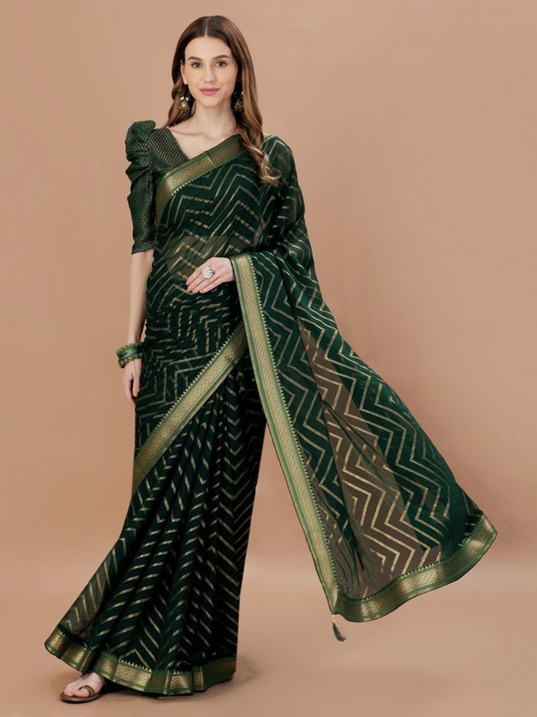 

HERE&NOW Geometric Printed Zari Pure Chiffon Leheriya Saree, Green
