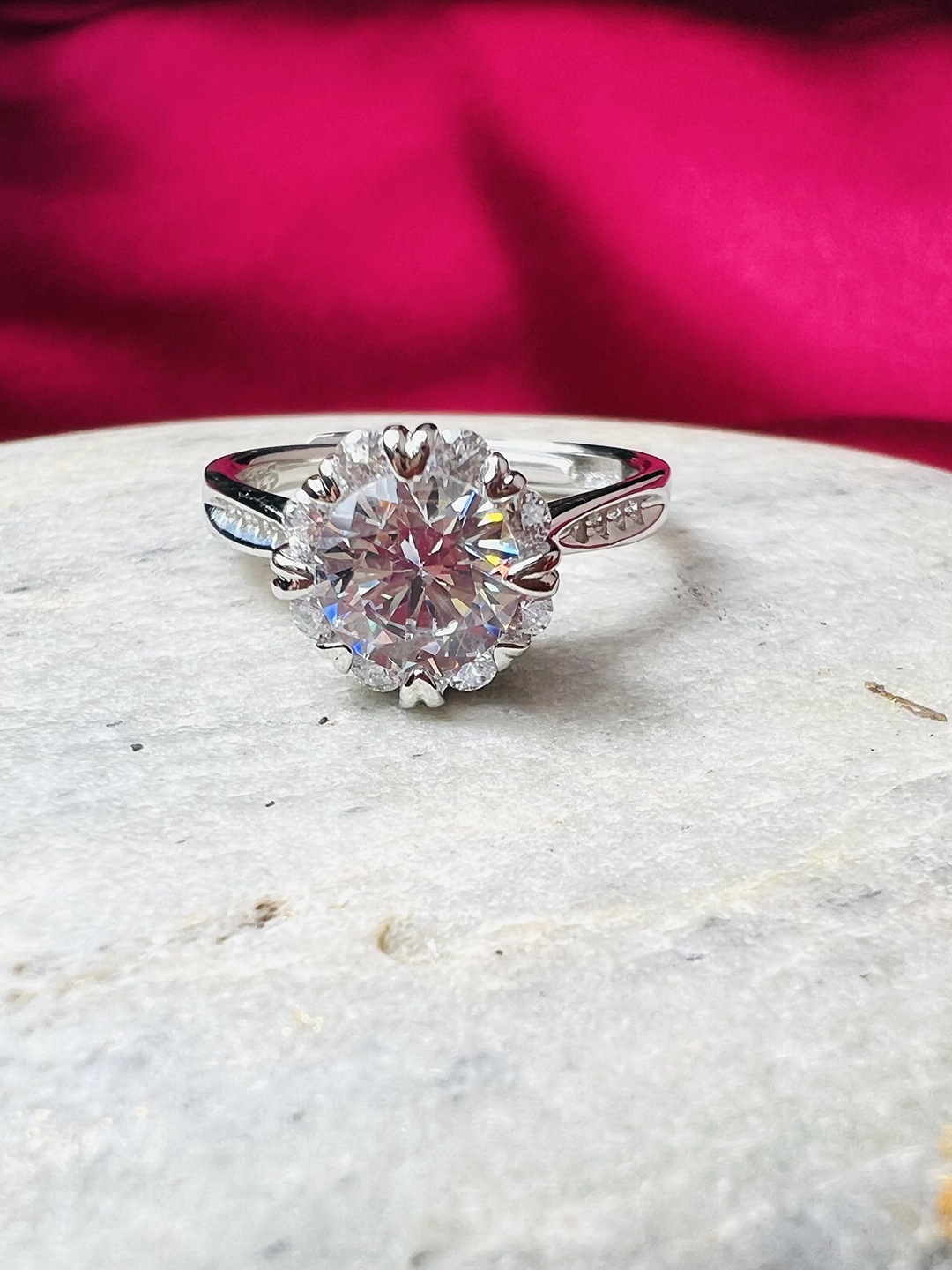 

Arte Jewels 925 Sterling Silver Cubic Zirconia Studded Finger Ring