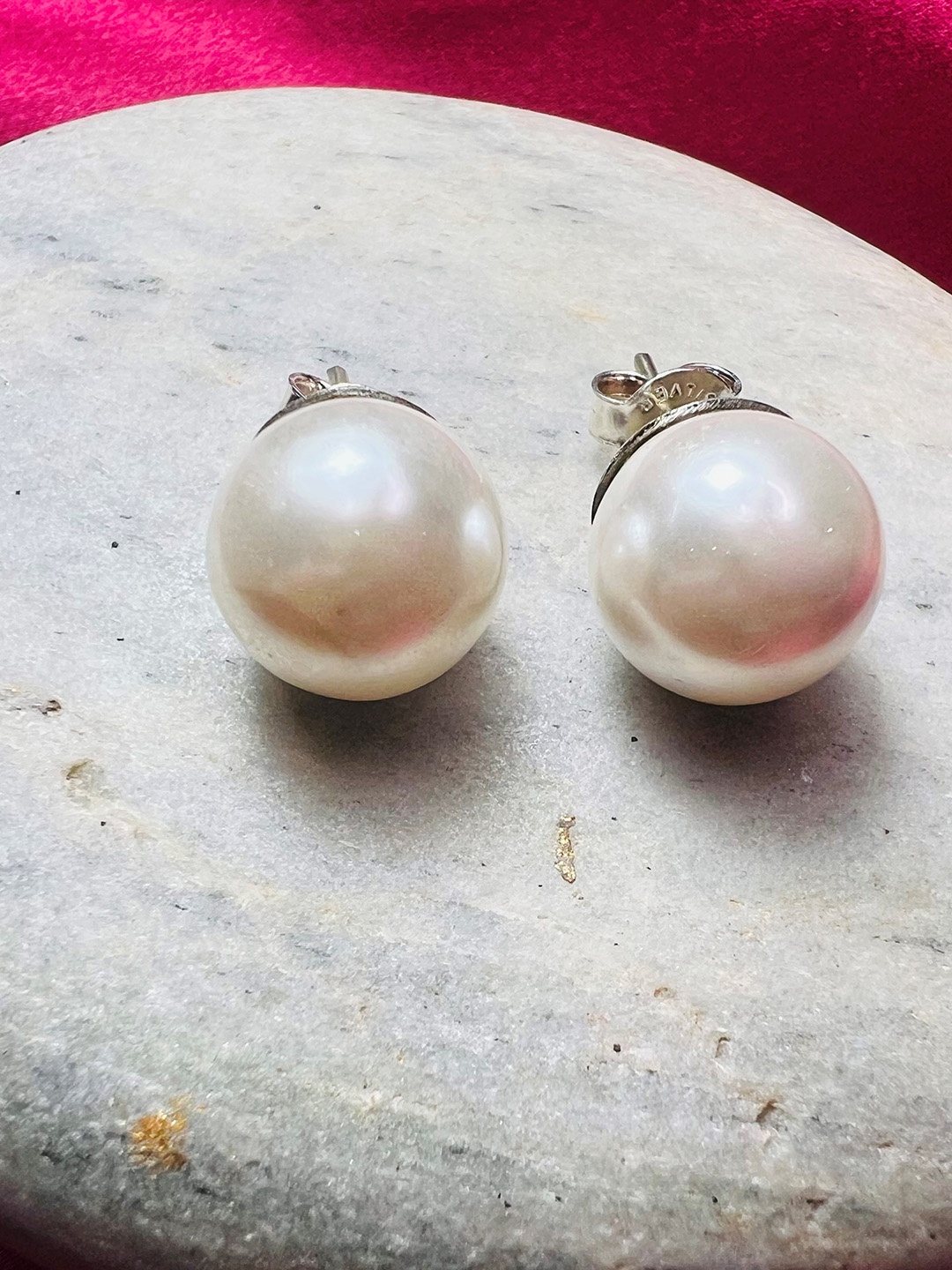 

Arte Jewels 92.5 Sterling Silver Pearls Contemporary Stud Earrings